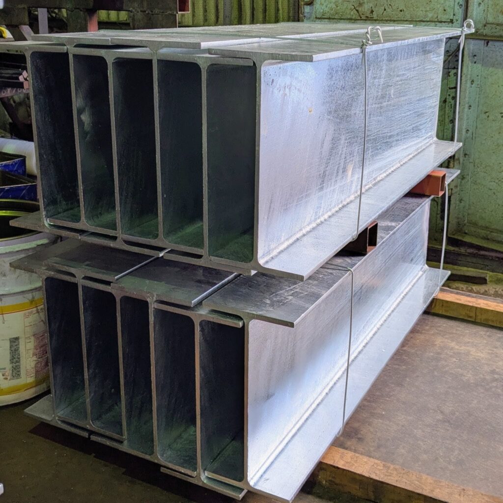 溶融亜鉛メッキH鋼300×150×6.5/9 後メッキ加工