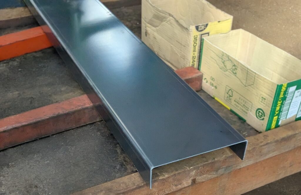 鉄板 3.2×50×200×50 曲げ加工