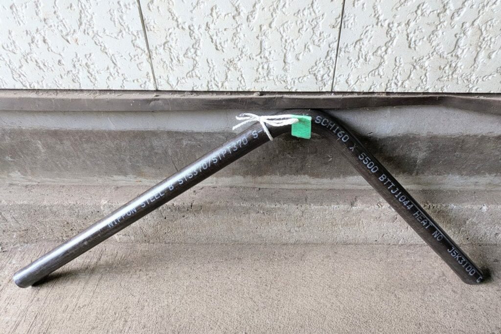 STPT370Sパイプ 50A S/160 曲げ加工