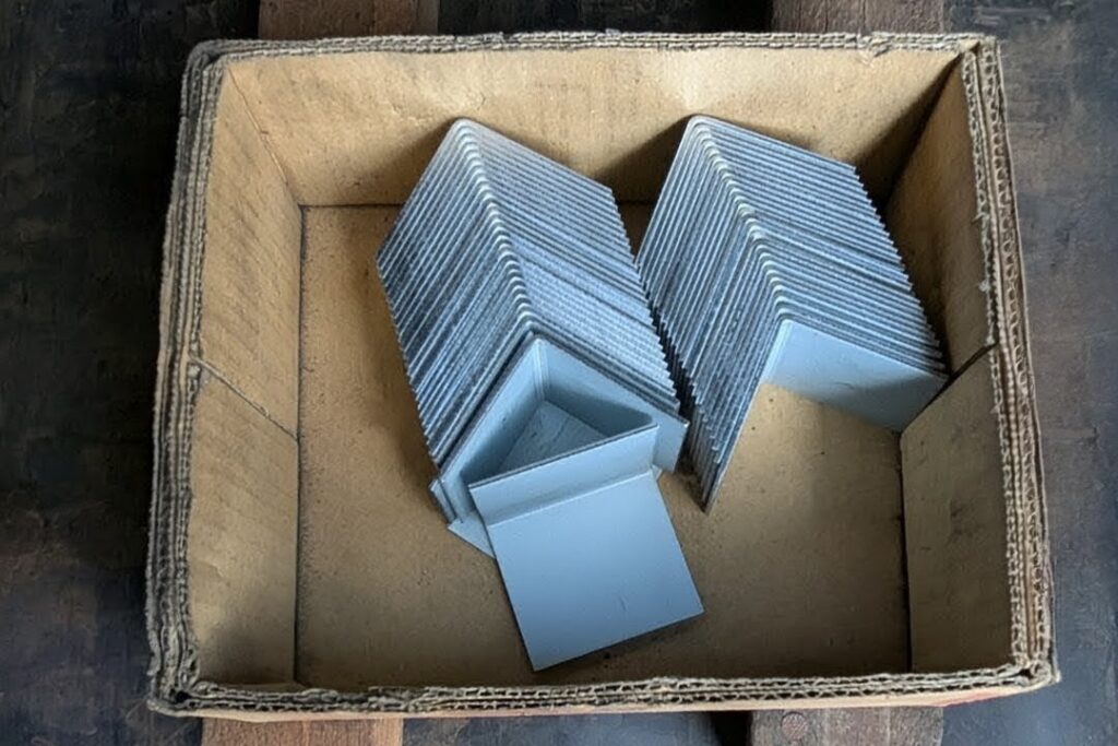 ボンデ鋼板 1.6t L曲げ加工 50枚