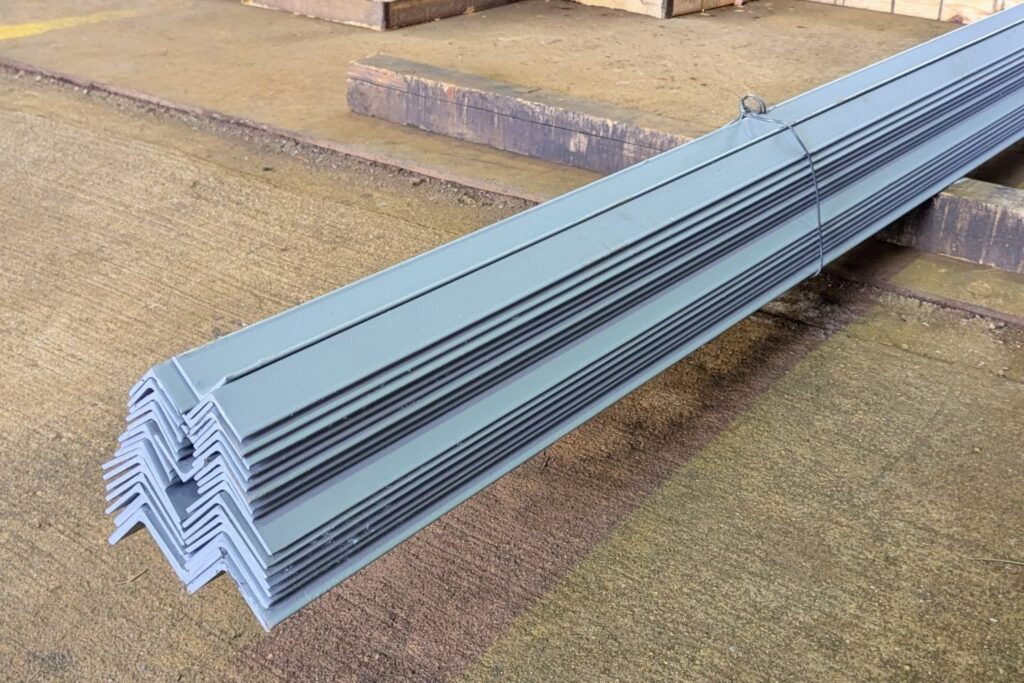 グレー塗装アングルL5×40・L3×40・Ｌ3×25