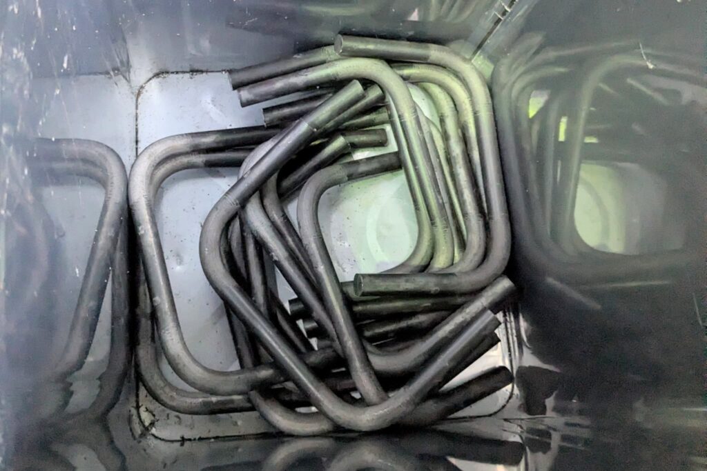 黒SS材　丸鋼13マル　コ曲げ加工