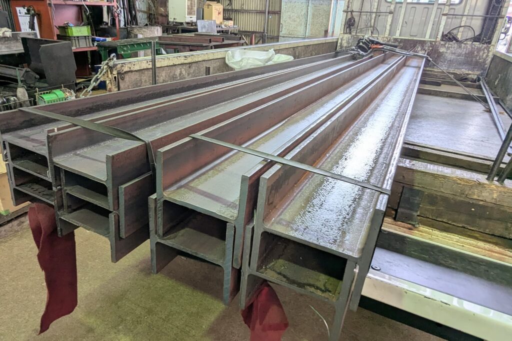 H鋼148×100×6/9　5ｍ
H鋼150×150×7/10　5ｍ