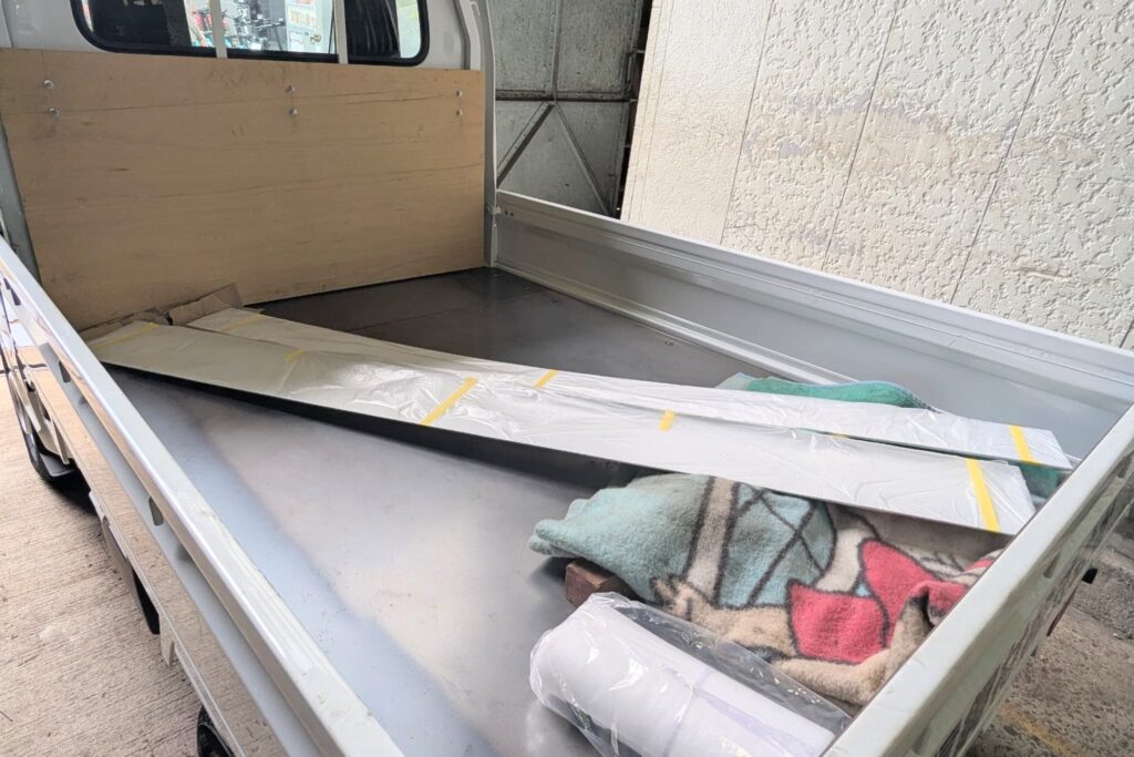 ボンデ鋼板2.3t×155×2020　焼付塗装　N=95